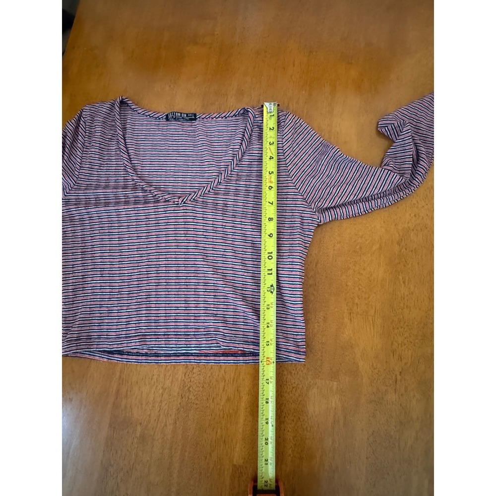 Cotton On Women's Striped Ribbed V-Neck Long Sleeve Crop Top Red Blue White Sz L - Picture 7 of 8